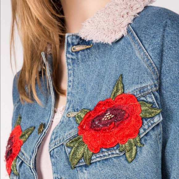- SALE - Rose embroidered denim jacket - Picture 6 of 8